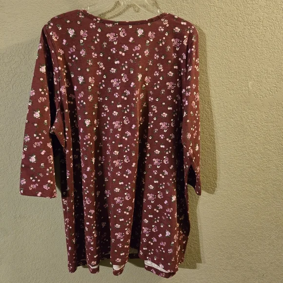 Woman Within Wine Ditsy Floral 3/4 Sleeve Roll Tab Top Pin Tuck Detail 1X 22/24 - Picture 6 of 8